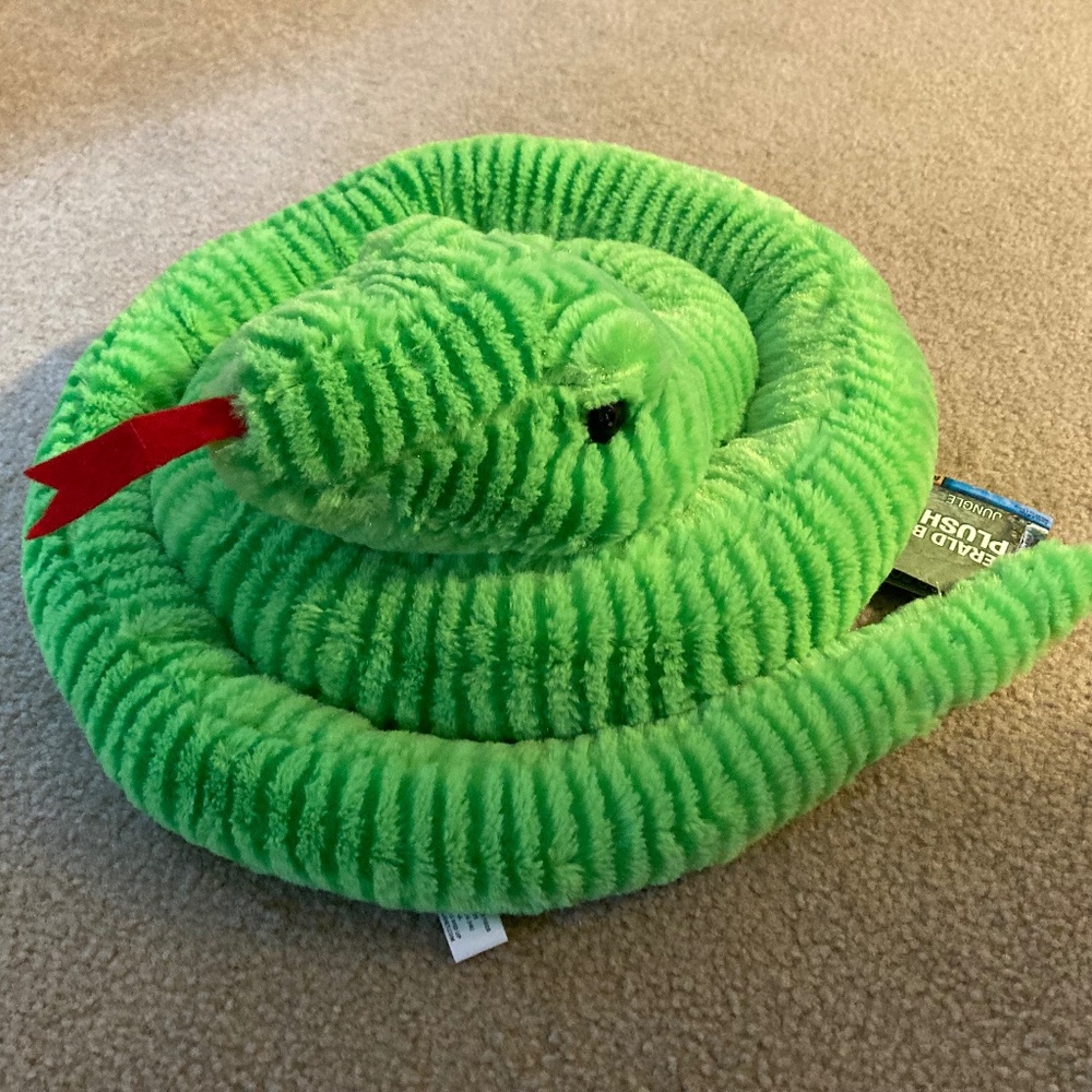 67 inch Emerald Bia plush NWT